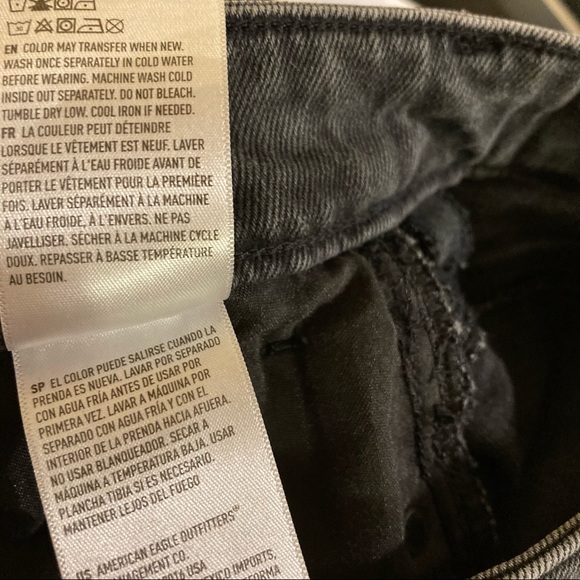 American Eagle Mom Jeans Size 4 Regular - Picture 11 of 12